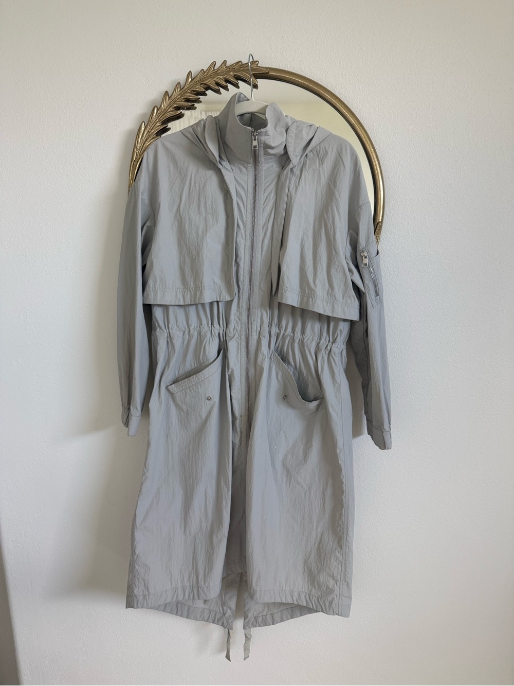 SOIA & KYO Emerson Hooded Anorak Windbreaker - Light Grey - Picture 2 of 8